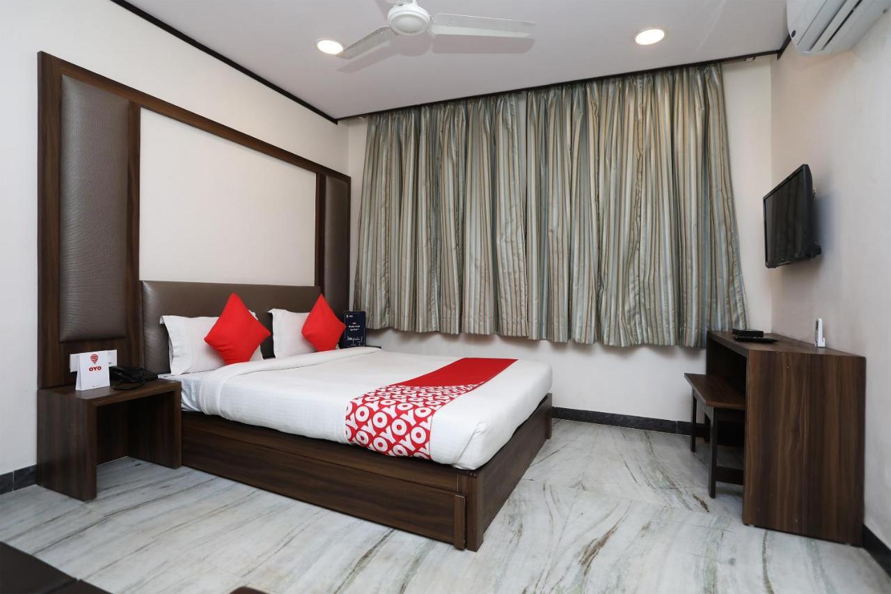כלכותה Oyo 15966 Hotel Shivam מראה חיצוני תמונה