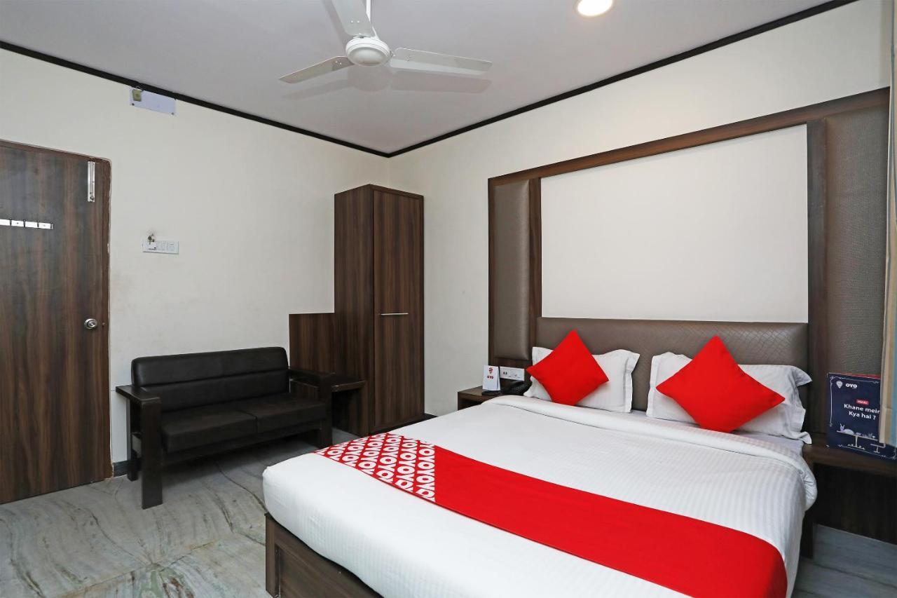 כלכותה Oyo 15966 Hotel Shivam מראה חיצוני תמונה