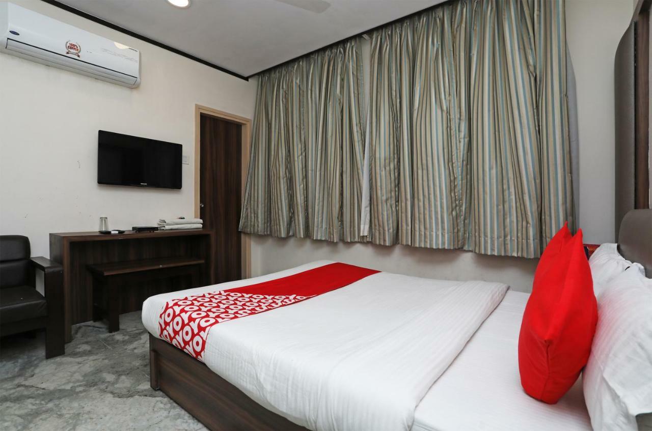 כלכותה Oyo 15966 Hotel Shivam מראה חיצוני תמונה